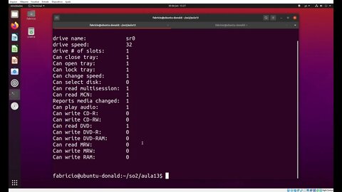 Obtendo Informações Diversas Sobre a Capacidade de um Drive de CD-ROM com /proc/sys/dev/cdrom/info