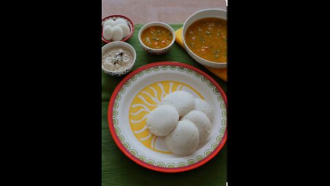 idli sambhar nariyal ki chatni recipeइडली सांभर नारियल की चटनी रेसिपी