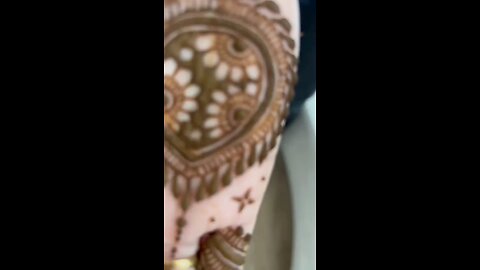 nice hand mehndi design