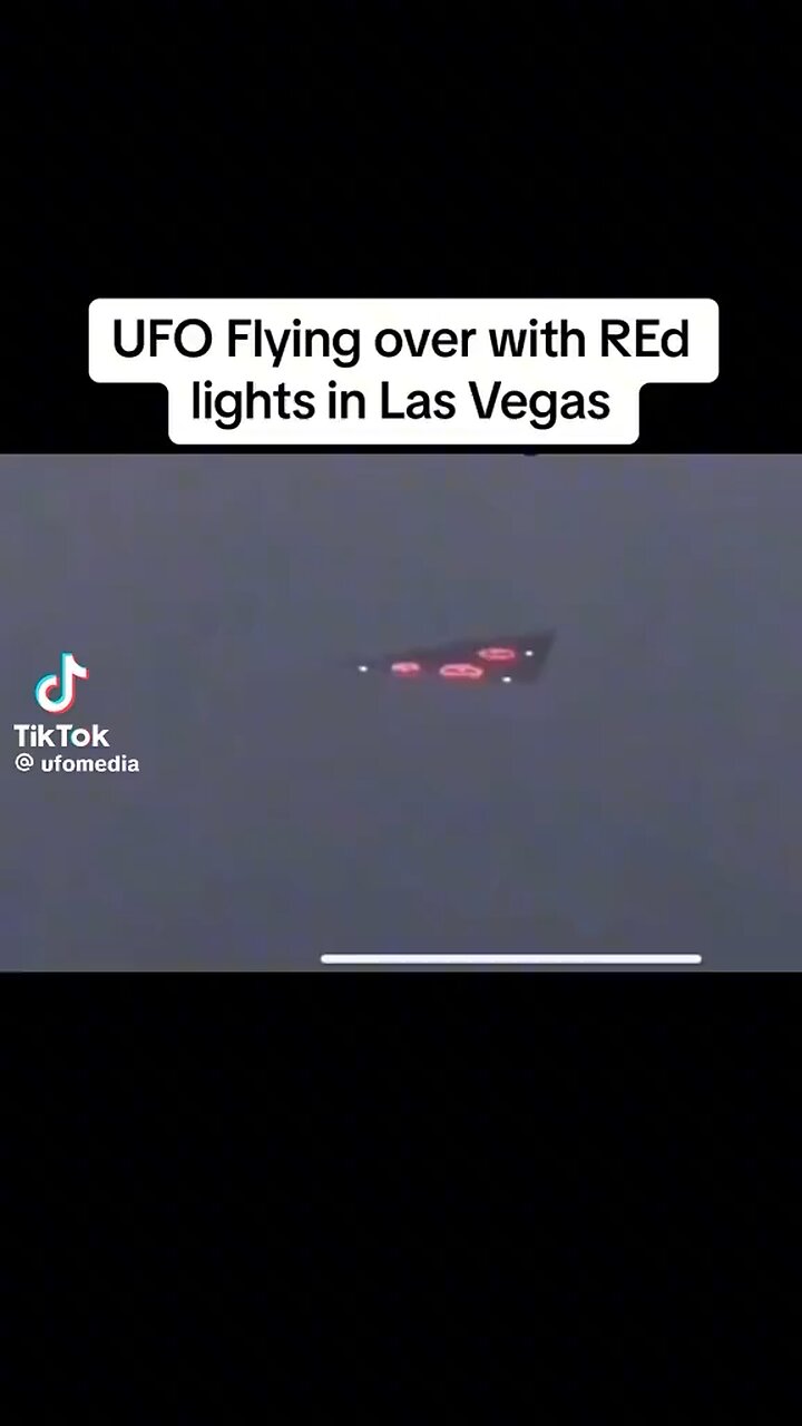 UFO 🛸 With Red Lights In Las Vegas
