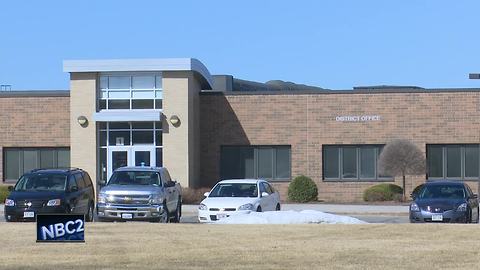 Two students in custody; fake gun located at Seymour High School