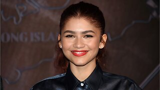 Spider-Man Star Zendaya Reveals How Avengers Snap Affected MJ