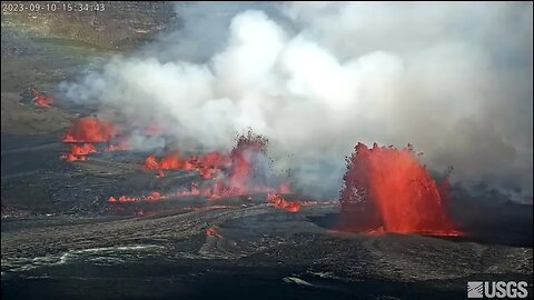 Start of the eruption complete with rainbow 🌈🌋 - Kilauea Volcano September 10, 2023 Eruption Start