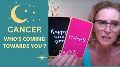 CANCER SINGLES ♋🪄WHO'S COMING TOWARDS YOU?😲👄NEW LOVE/SINGLES CANCER LOVE TAROT 💞✨