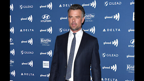 Josh Duhamel confirmed to replace Armie Hammer in Shotgun Wedding