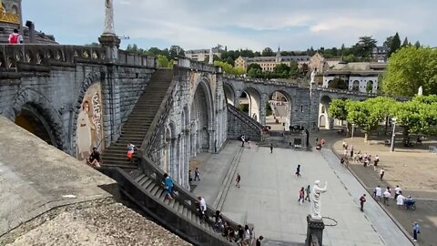 LOURDES: A MAIOR CIDADE DE PEREGRINAÇÃO NA EUROPA