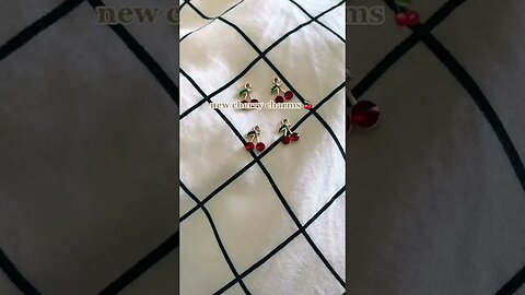 Unboxing Charms tiktok emilias earrings