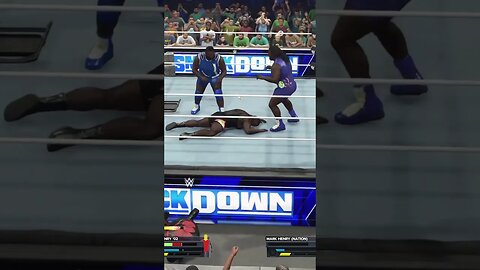 Mark Henry Broke Mark Henry #wwe #wwe2k23 #wwf #LOL #glitch #glitches #gaming