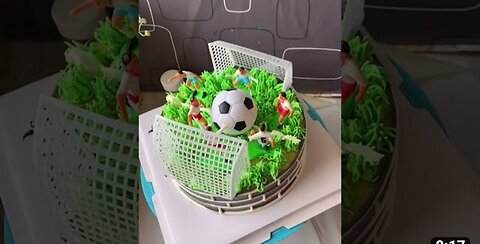 Making football cake with good design