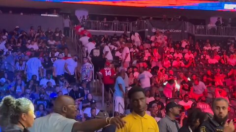 Fans Boo & Walk Out During Shakur Stevenson vs Artem Harutyunyan