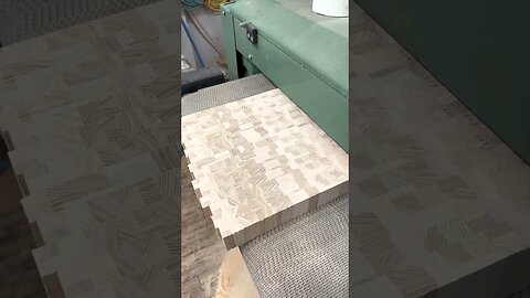 Woodworking - the power drum sander