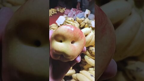 Incredible Apple Face 😱 #shorts #shortsfeed