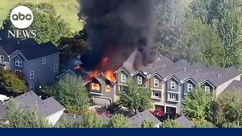 3 killed after small plane crashes into neighborhood