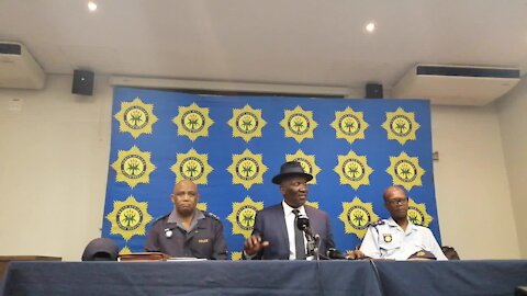 SOUTH AFRICA - Cape Town - Bheki Cele visits cop that was shot (Video) (gdL)