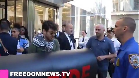 MASS ARRESTS as Pro-Palestine and Climate activists BLOCK ENTRANCES to Citibank NYC