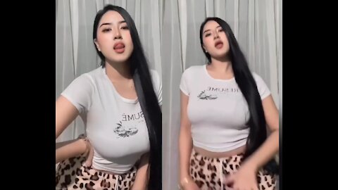 Gorgeous Asian Girl TikTok Dance