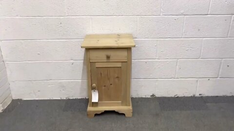 Small Low Antique Pine Bedside Cupboard (V3000A) @Pinefinders Old Pine Furniture Warehouse