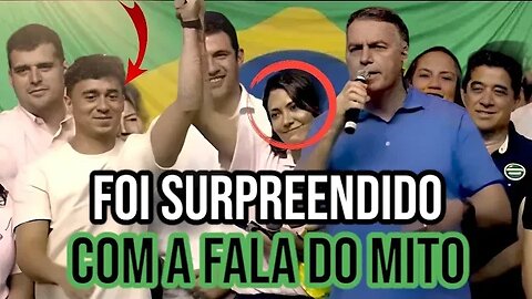 Bolsonaro chama Nikolas de neto. Olha a cara da Michelle...