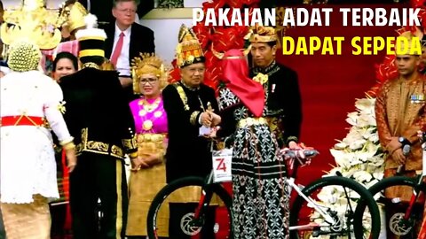 Wawancara Dengan Pemenang Pakaian Adat Terbaik Di Istana Negara