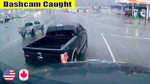 North American Car Driving Fails Compilation - 400 [Dashcam & Crash Compilation]