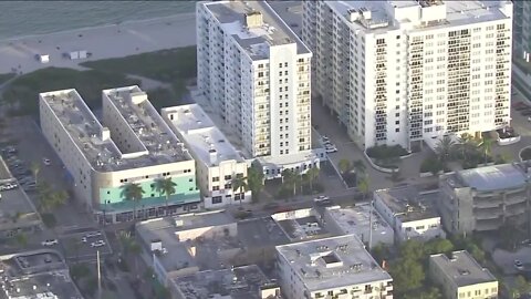 Miami building evacuated near site of deadly condo collapse