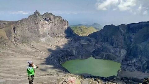 MOUNTAIN OF KELUD