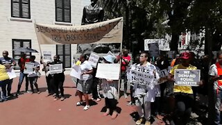 SOUTH AFRICA - Cape Town - NEHAWU Museum Picket (Video) (U8M)