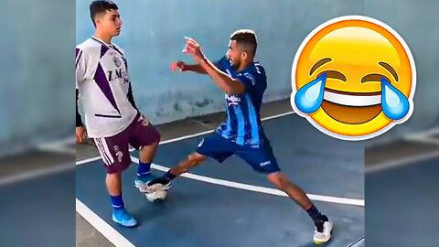 BEST SOCCER FOOTBALL VINES & TIKTOK'S 🤣 FAILS, SKILLS, GOALS