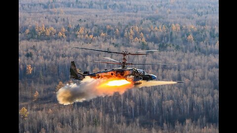 Aviones rusos SU-25 bombardeando posiciones de la OTA/Ucranianas en Svatovo-Kremennaya