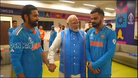 Modi ji with Indian cricket team