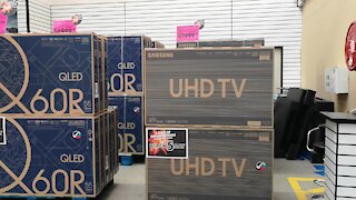 SOUTH AFRICA - Durban - Black Friday at Durban Makro retail store (Video) (PYy)