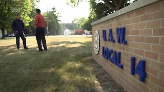 Ohio and Michigan voters talking jobs ahead of first debate