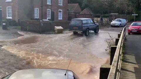 Rufford Ford || Vehicles vs DEEP water compilation-5