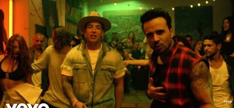 Luis Fonsi - Despacito ft. Daddy Yankee