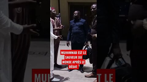 Si le Prophète Muhammad est le sauveur du monde il doit commencer a sauvé a partir d'Adam incroyable