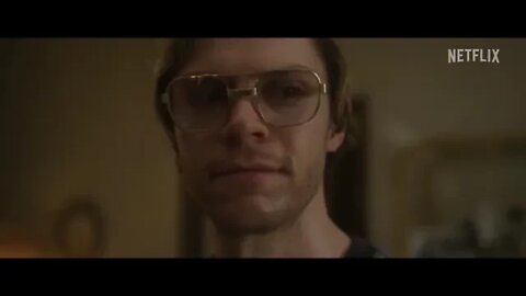 Monster. The Jeffrey Dahmer story - Trailer