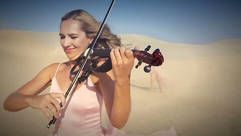 Marta on violin in Dubai | Big Beat Boutique - Agency Dubai