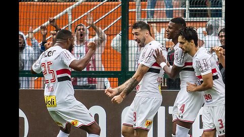 Gol de Lucas Pratto - São Paulo 2 x 0 Flamengo - Narração de Nilson César