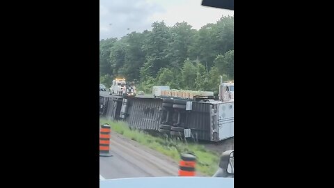 Truck Rollover On Highway 403 Brantford