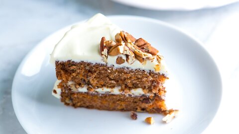 Incredibly Moist Carrot Cake Recipe