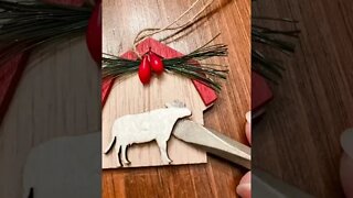 Dollar Tree Mini Wreath Makeover