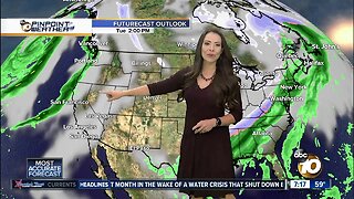 10News Pinpoint Weather with Meteorologist Angelica Campos