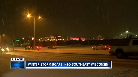 Snow accumulates in West Bend