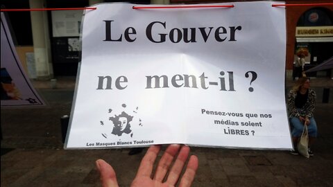 Samedi 24 septembre 2022 à Toulouse Les GJ acte212 Les masques blancs