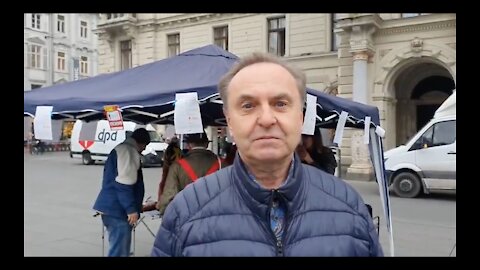 Gerhard beim Infotisch am Grazer Hauptplatz am 13.11.2020 ‼️💪🏼🇦🇹‼️