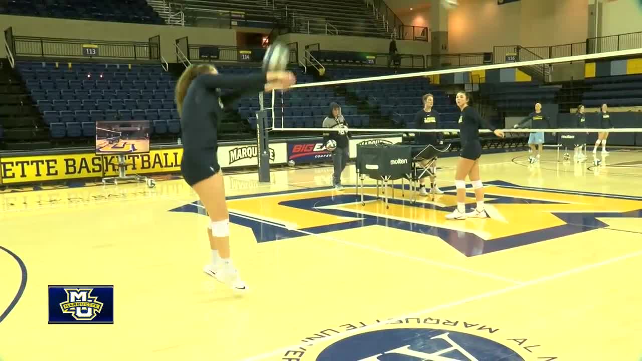 Golden Eagles women's volleyball team hitting new highs