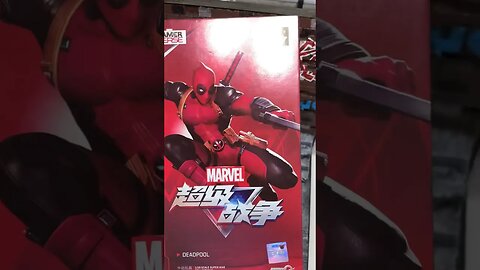 Deadpool - ZDToys - Posing - Action Figures UnBoxing - 1/10