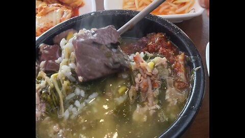 Korean style Ox blood pudding rice soup 선지국밥