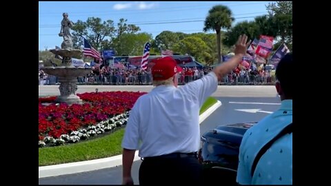 Crowd Surprises Trump On Presidents Day