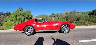 Cruising C3 CORVETTE